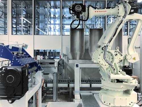 Neuer Shuttle-Heber am STÜKEN Standort Rinteln-Nord